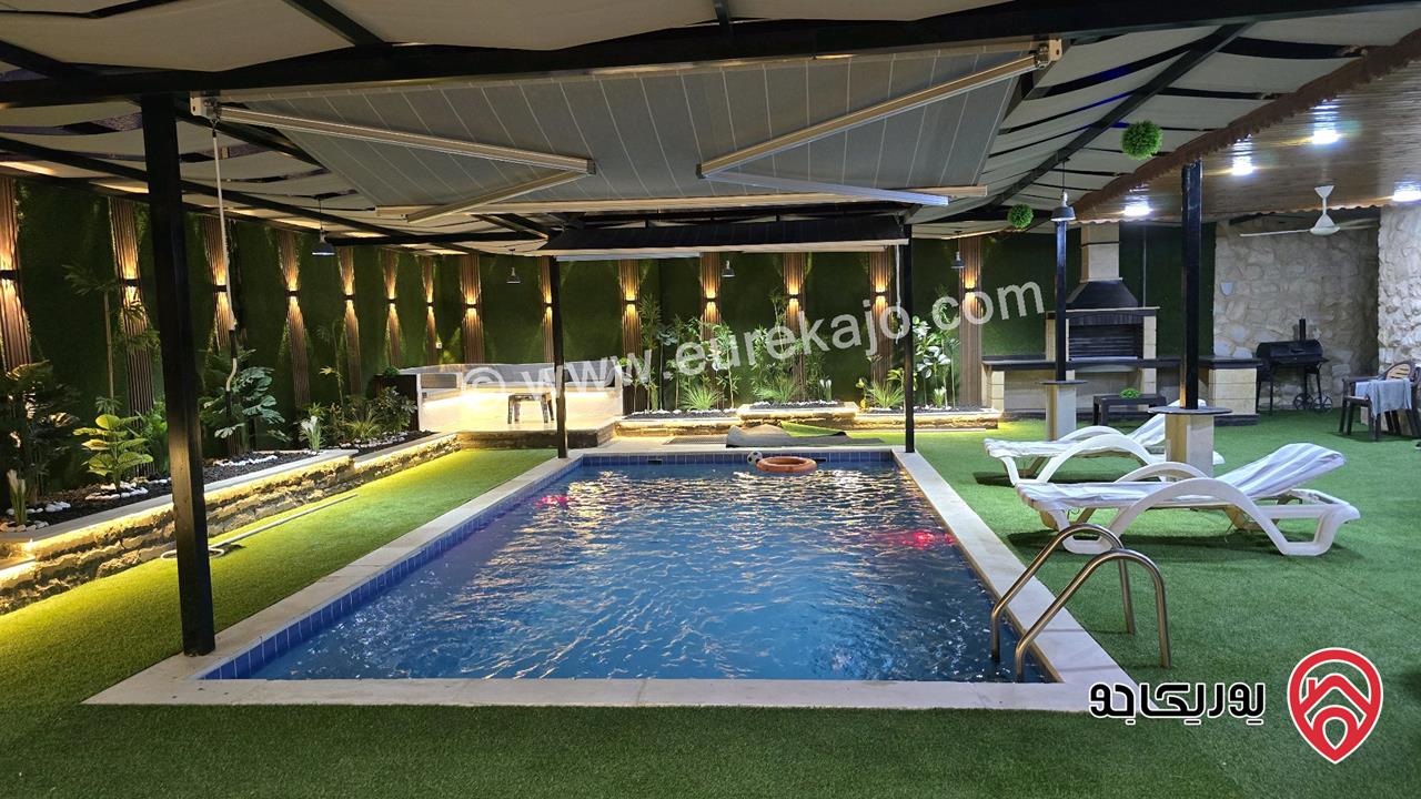 شاليه مساحة الأرض 650م والبناء 200م للبيع في البحر الميت - الروضة نزول العدسية