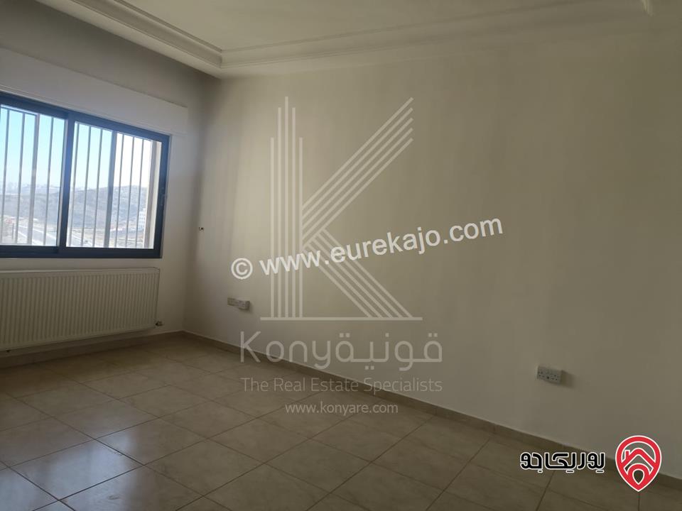 شقة مميزة مساحة 167م طابق أول للبيع في عمان - دير غبار