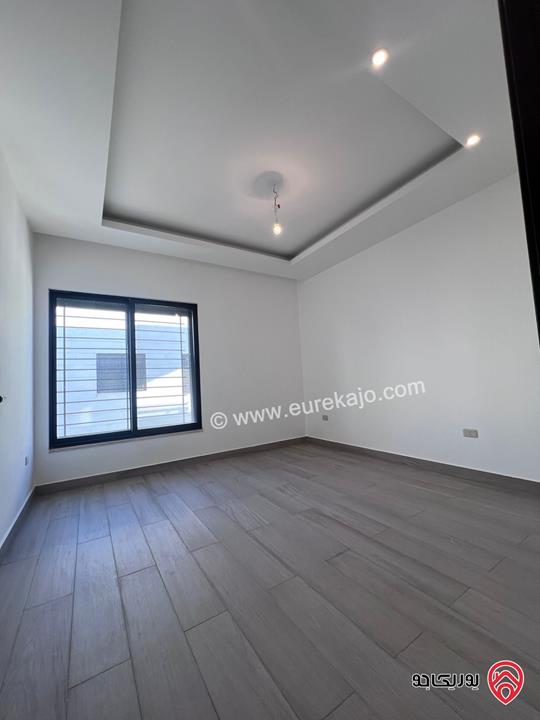 شقة طابق اول و ثاني مساحة 180م للايجار في عمان - الكرسي 