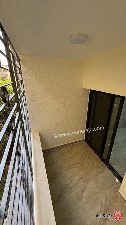 شقة طابق أرضي معلق مساحة 110م للبيع في عمان - الجاردنز