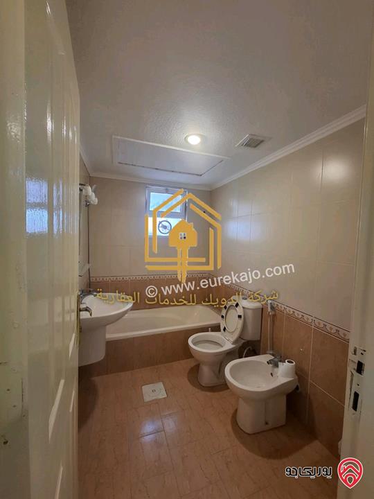 شقة مفروشة طابق اول مساحة 110م للإيجار في منطقة عمان - الدوار السابع 