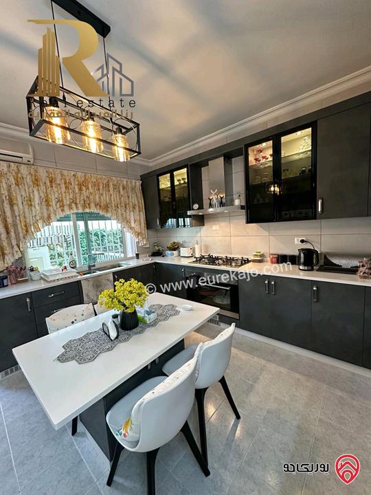 فيلا مستقله مساحة 410م على أرض 749م للبيع في عمان - عبدون