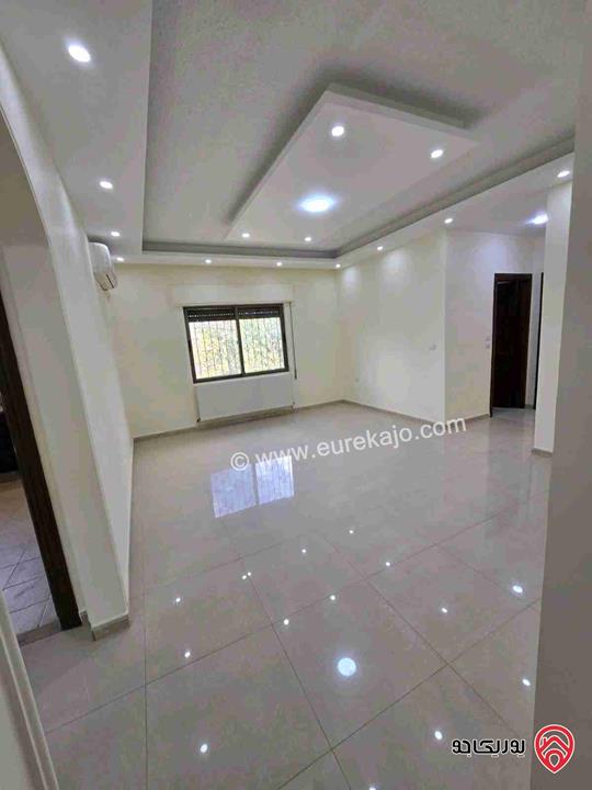 شقة طابق اول مساحة 178م للبيع مجددة بالكامل في عمان - خلدا 