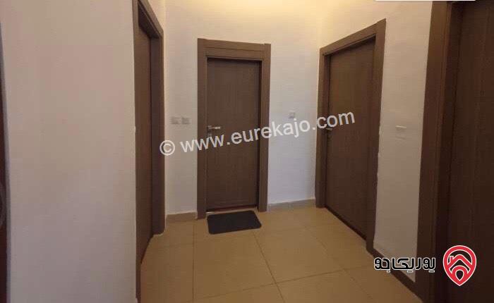 شقة مفروشة طابق اول مساحة 220م للايجار في عمان - ام السماق 