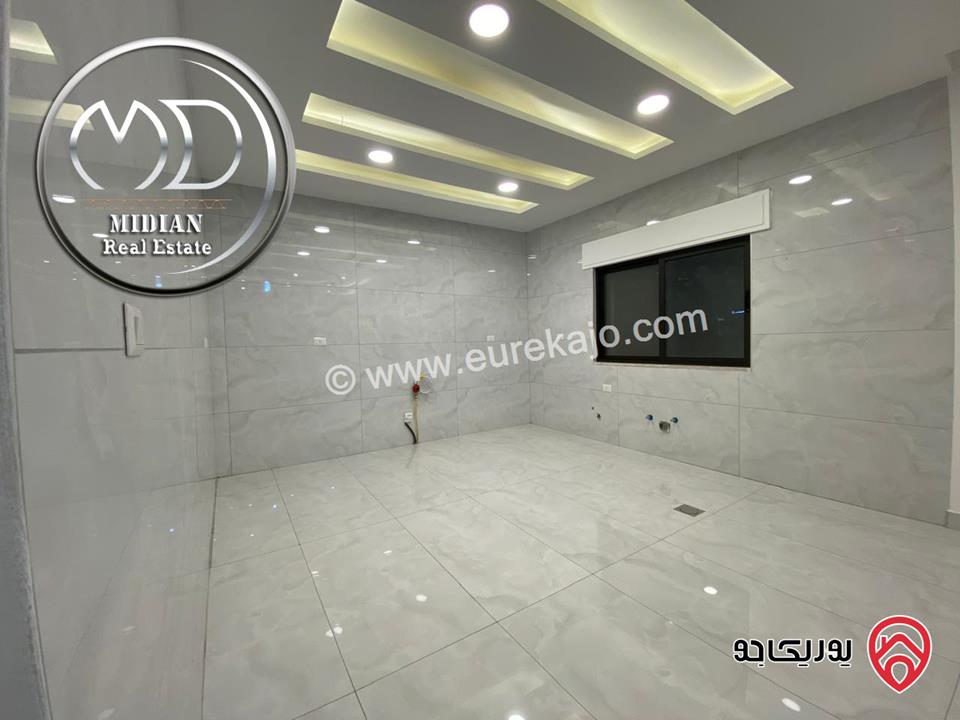 شقق أرضية جديدة للبيع في عمان - خلدا مساحات 225م مع تراسات و حدائق تشطيبات و ديكورات عصرية فاخرة إمكانية الأقساط