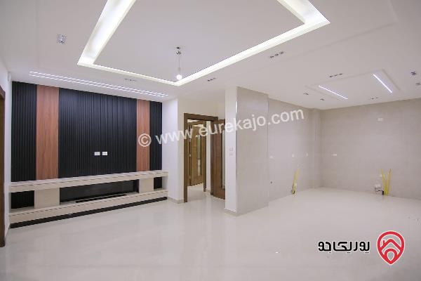 شقة جديدة فاخرة طابق ثالث دوبلكس مساحة 260م للبيع في عمان - ضاحية النخيل