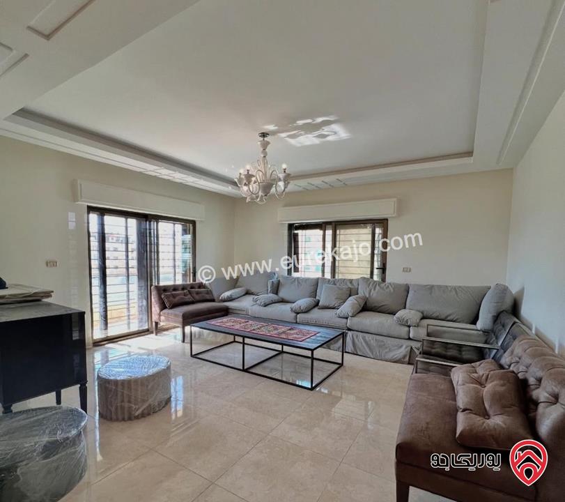 شقة مساحة 190م مع روف 60م وترس 70م للبيع في عمان - دير غبار