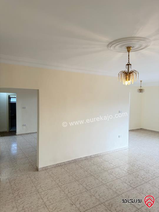 شقة طابق ثاني مساحة 160م للايجار في عمان - أم السماق