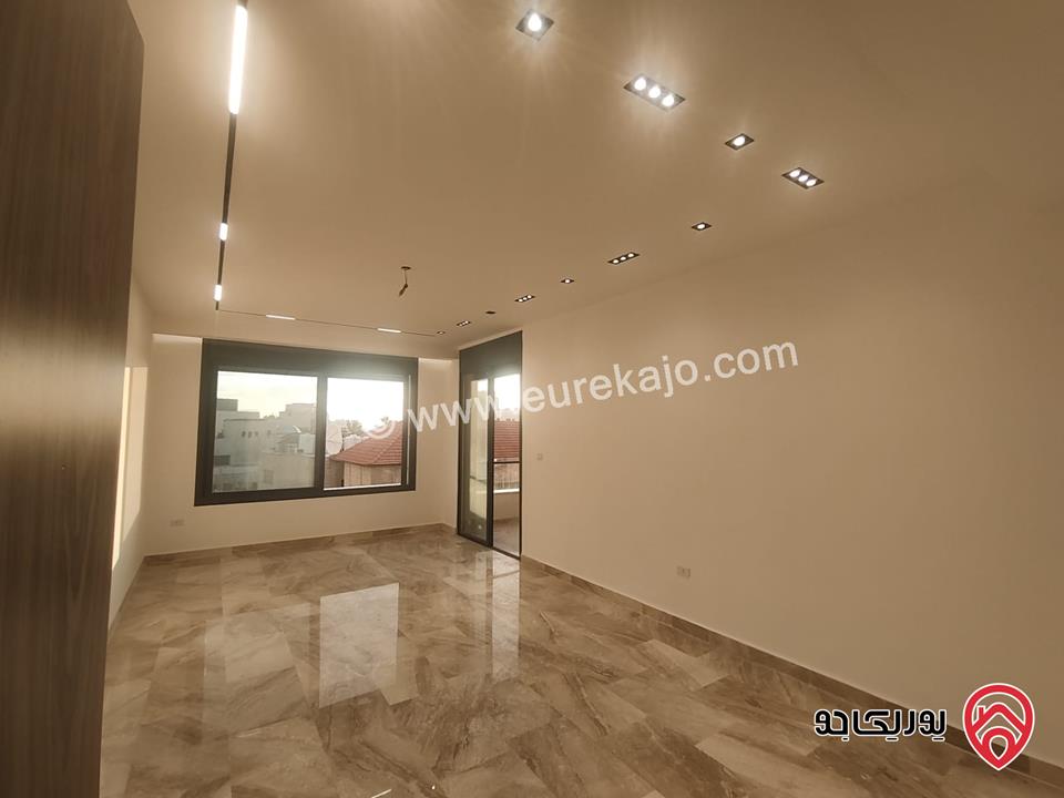 شقق مساحة 217م / 220م للبيع في عمان - ام اذينة الشمالي 