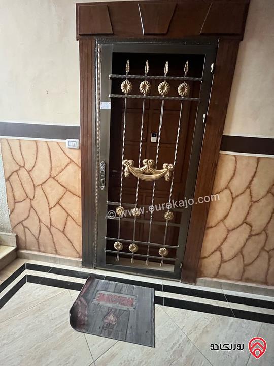 شقة مميزة مساحة 150م طابق اول للبيع في عمان - طبربور كاش او اقساط 