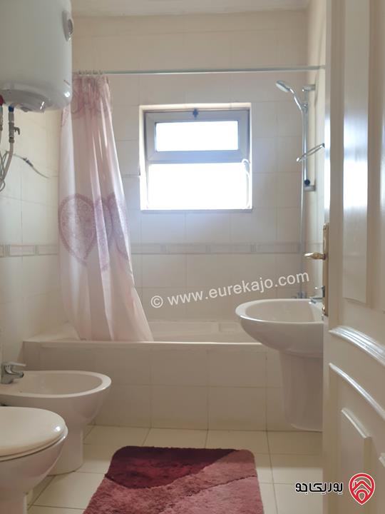 شقة مفروشة مساحة 150 متر طابق ثاني للبيع في عمان - دير غبار 