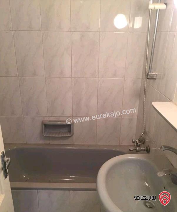 شقة طابق ثالث مساحة 110م للايجار في عمان - ضاحية الرشيد 