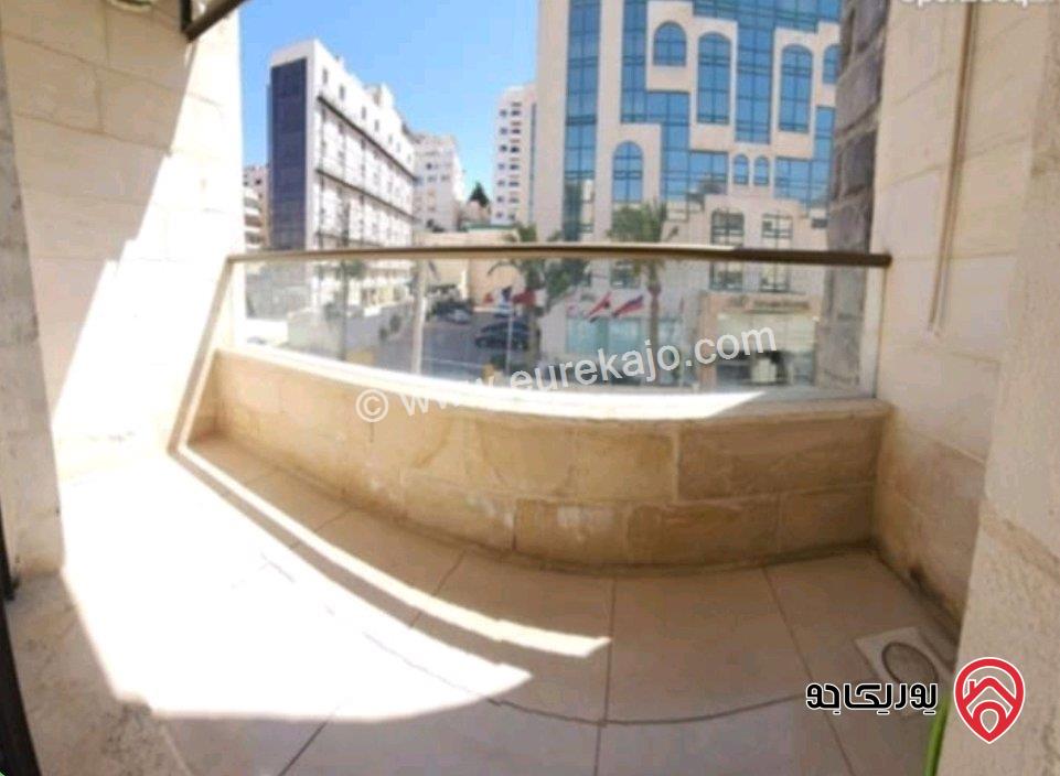 شقة مساحة 65م طابق أول للايجار مفروشة في عمان - تلاع العلي شارع الجامعة بجانب مجدي مول مباشرة