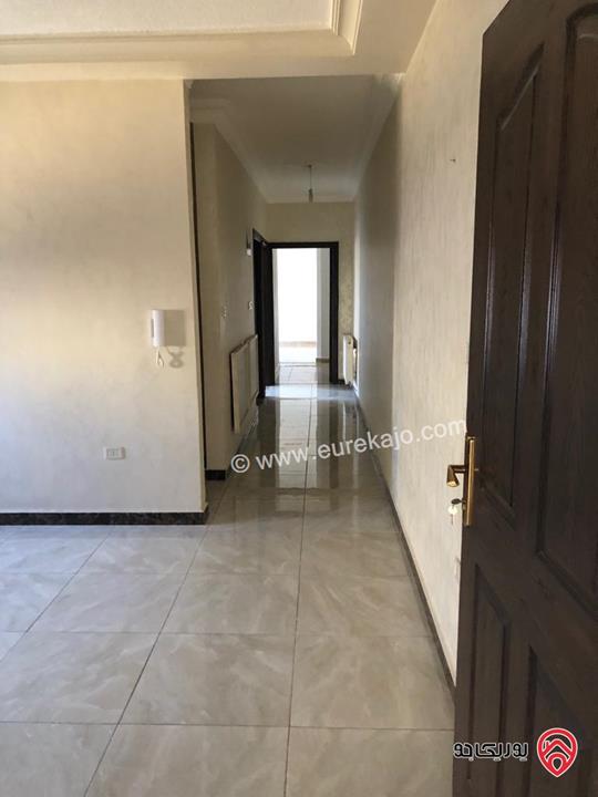 شقة ديلوكس طابق أول مساحة 120م للايجار في عمان - تلاع العلي من المالك