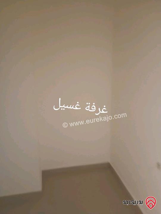 شقة أرضية مساحة 173م داخلي و 200م خارجي للبيع في عمان - حي الصحابة عميش 