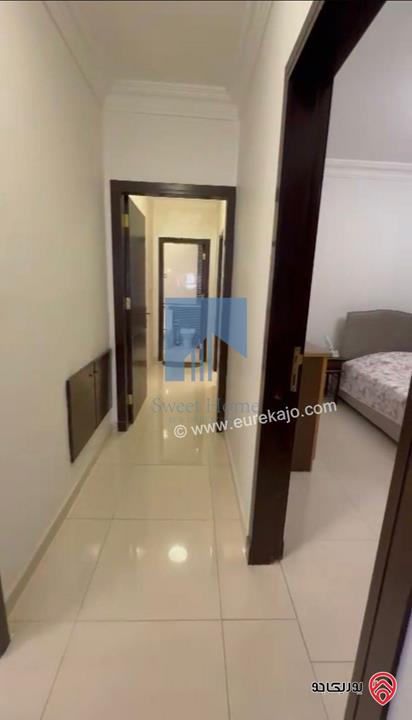 شقة طابق اول 187م تشطيب سوبر ديلوكس للبيع في عمان - تلاع العلي