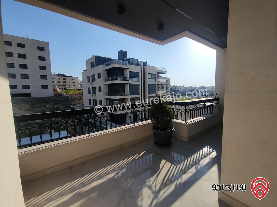 شقق حديثة 215 متر للبيع في عمان - حي الصحابة رجم عميش  