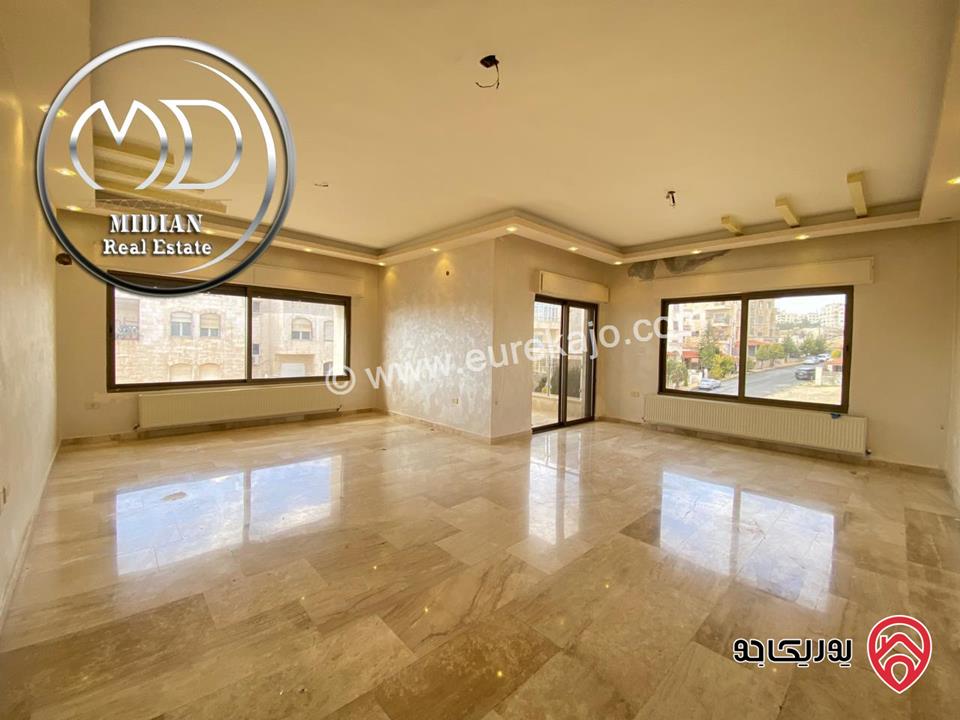 شقة دوبلكس طابق أخير مع روف للبيع في عمان - تلاع العلي مساحة 245م 4 نوم سوبر ديلوكس اطلالة رائعة بسعر مميز