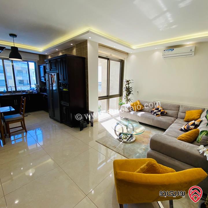 شقة طابق ثالث مساحة 150م للبيع في عمان - خلدا من المالك مباشرة