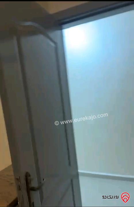 شقة مساحة 140م طابق ثالث للبيع في عمان - عرجان 