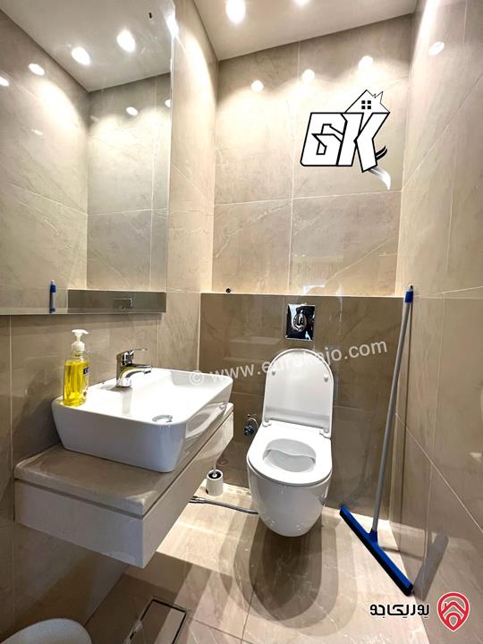 شقة مفروشة طابق ثاني مساحة 190م للإيجار في عمان - خلدا