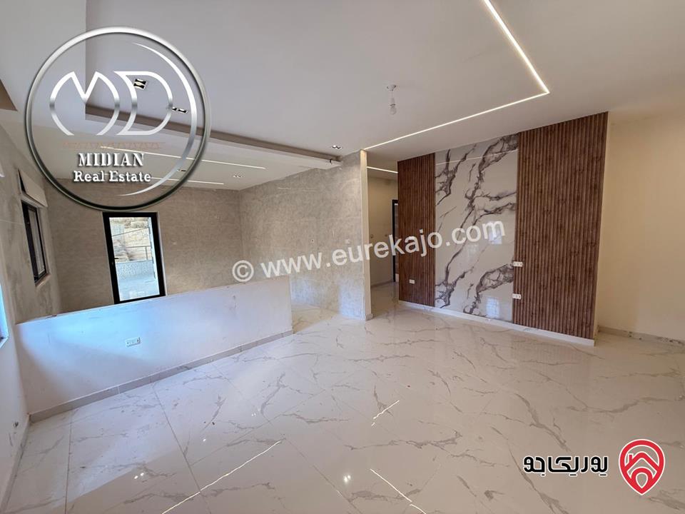 شقق جديدة للبيع في عمان - ضاحية الرشيد مساحات 210م & 240م تشطيبات ديكورات سوبر ديلوكس اطلالة جميلة بأسعار مميزة