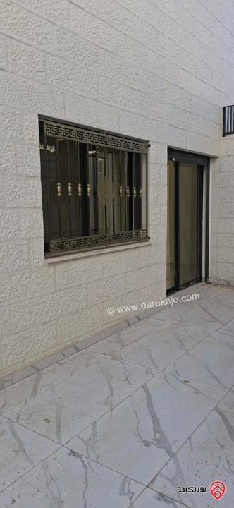 شقة شبه أرضية مساحة 180م داخلي و 100م خارجي للبيع في عمان - طبربور