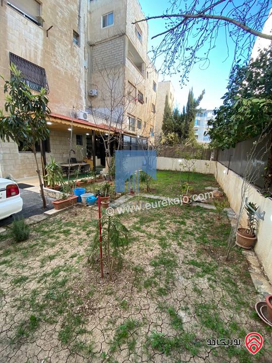 شقة مميزة شبه أرضية مساحة 100م مع حديقة وترسات 200م للبيع في عمان - أم السماق الشمالي