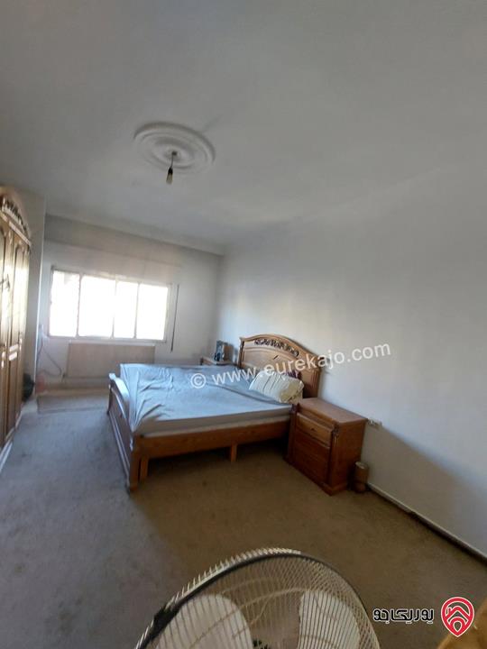 شقة طابق ثالث مساحة 192م للبيع في عمان - ضاحية الرشيد