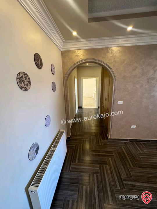 شقتين فارغتان طابقيات مساحة 310م للايجار في عمان - مرج الحمام