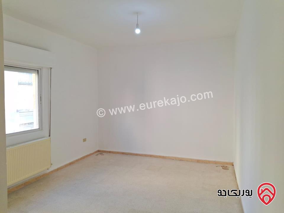 شقة مميزة مساحة 128م طابق أول للبيع في عمان - الجاردنز