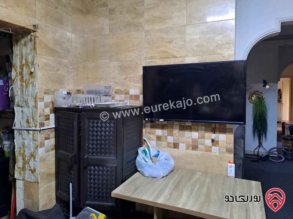 شقة طابق شبه ارضي مساحة 143م داخلي و 50م خارجي للبيع في عمان - أم نوارة