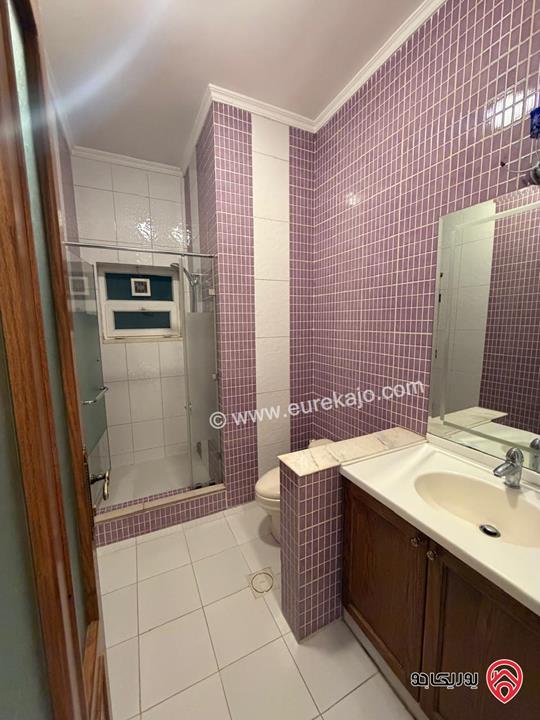 شقة طابقية فاخرة مفروشة او فارغة طابق ثاني مساحة 460م للإيجار في عمان - الجاردنز