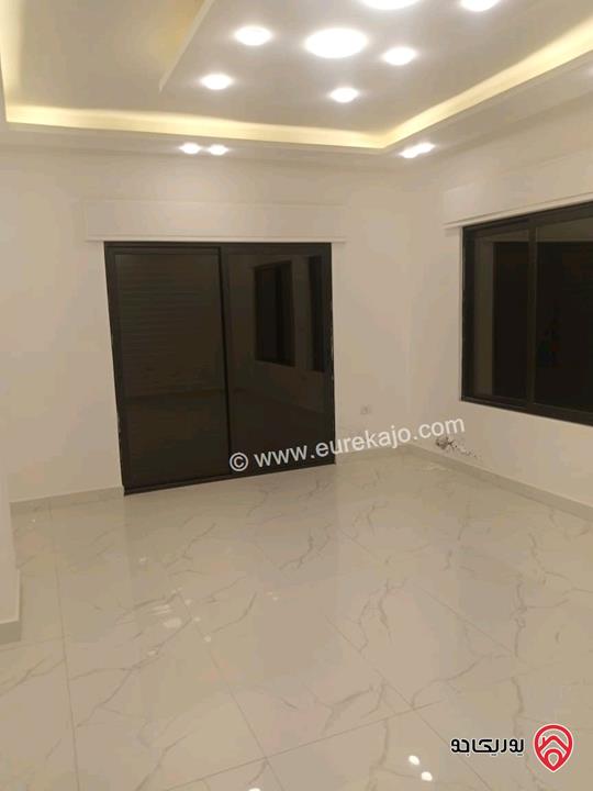 شقة دوبلكس مساحة 230م للبيع في عمان - مرج الحمام