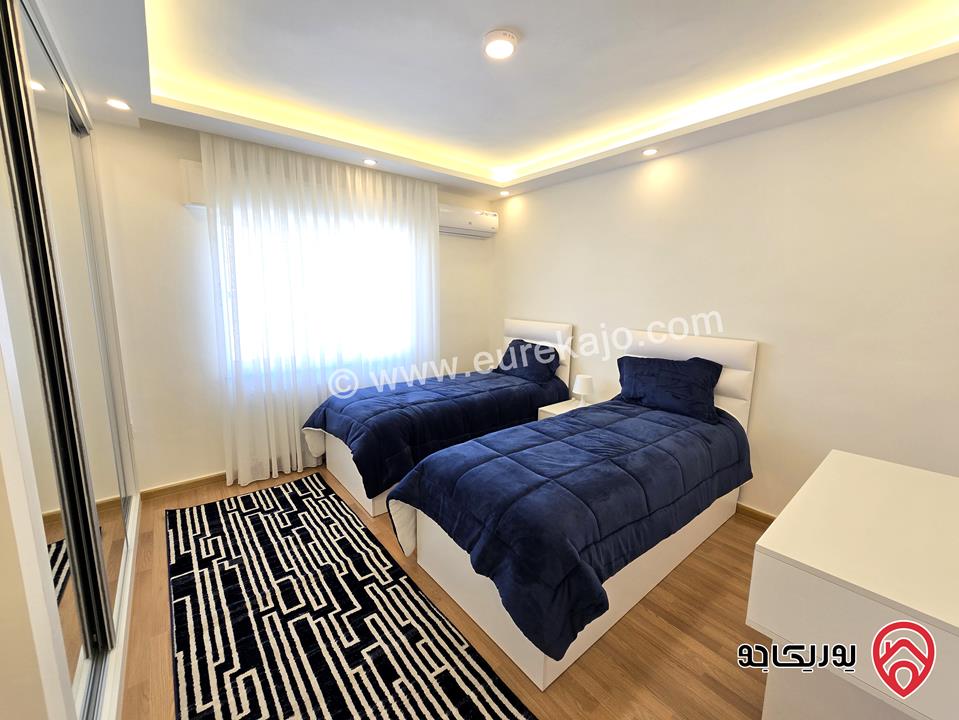 شقة فخمة مفروشة طابق ثالث مساحة 200م للإيجار السنوي في عمان - عبدون الحي الدبلوماسي 