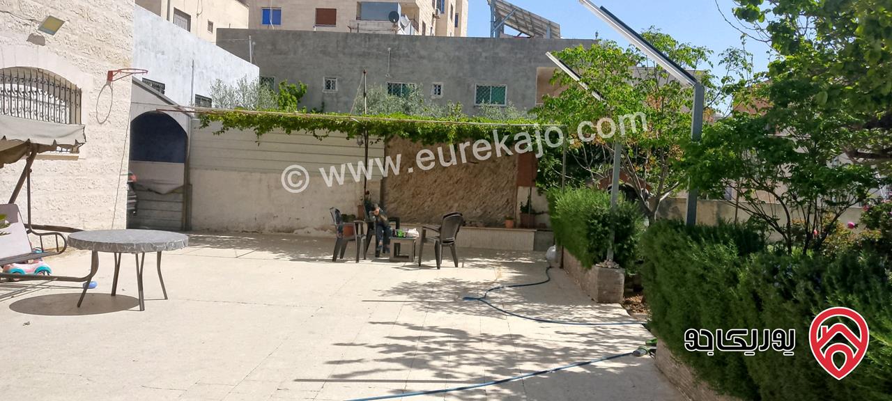 منزل مستقل للبيع في إربد- منطقه الرابية بالقرب من قصر العوادين مساحة 500م على أرض 973م