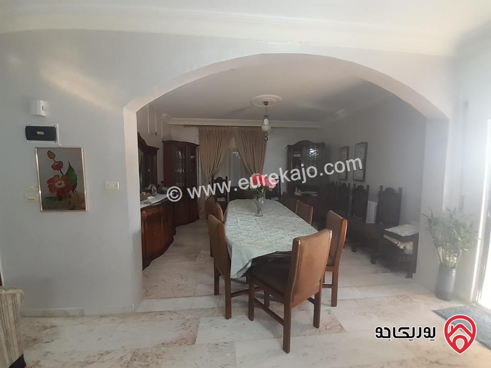 عمارة سكنية مكونة من (4) طوابق على أرض 372م للبيع في عمان - طبربور  