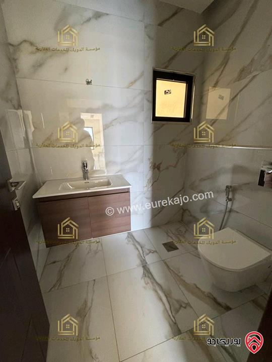 شقة جديدة لم تسكن مساحة 230م طابق ثالث للايجار في عمان - البنيات