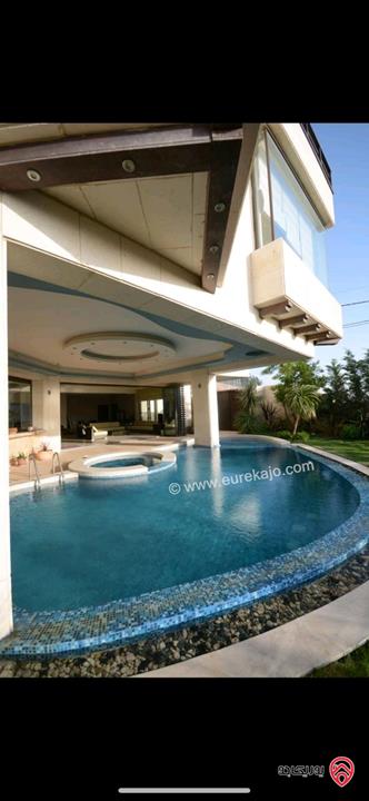 فيلا مساحة 1050م على أرض 750م للبيع في عمان - الظهير