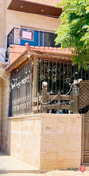 شقة أرضية مساحة 130م وترس خارجي 70م للبيع في عمان - البنيات الجنوبي 