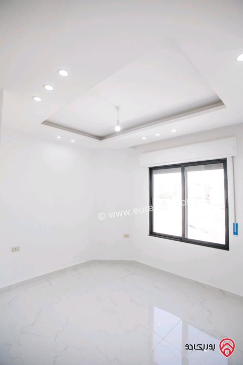 شقة مساحة 117م للبيع في عمان - ابو علندا بسعر 47 الف كاش او اقساط 