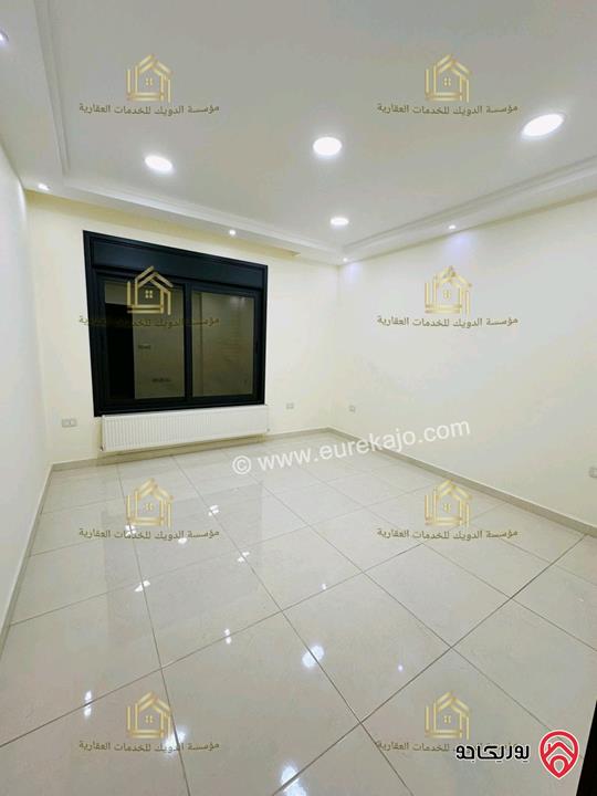شقة فارغة مساحة 206م طابق أول للايجار لم تسكن في عمان - طريق المطار