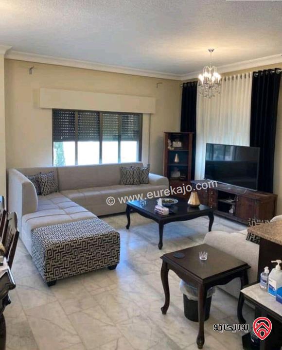 شقة طابق أول مساحة 190م للإيجار مفروشة في عمان - أم السماق 