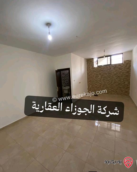 شقة فارغة شبه ارضية مساحة 200م مع حديقة 20م للايجار في عمان - البنيات