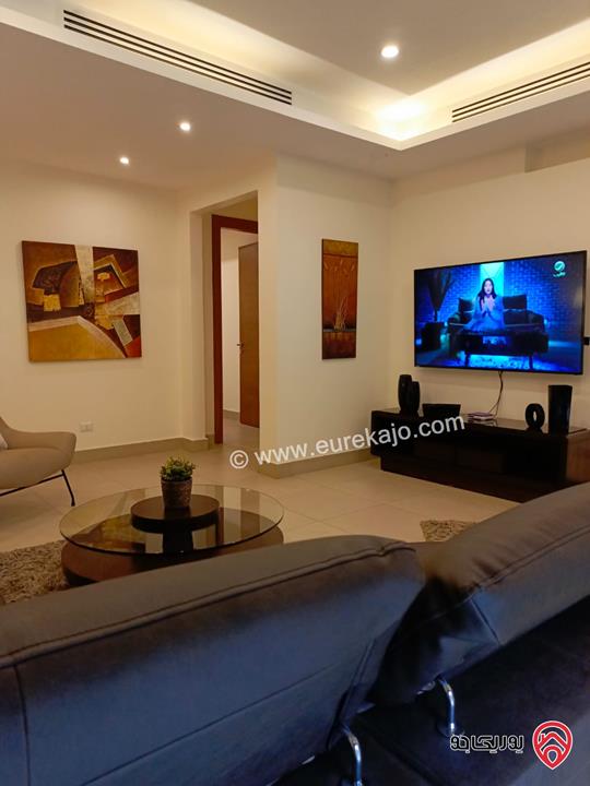 شقة مفروشة مساحة 102م داخلي و 70م خارجي للايجار في عمان - عبدون من المالك مباشرة