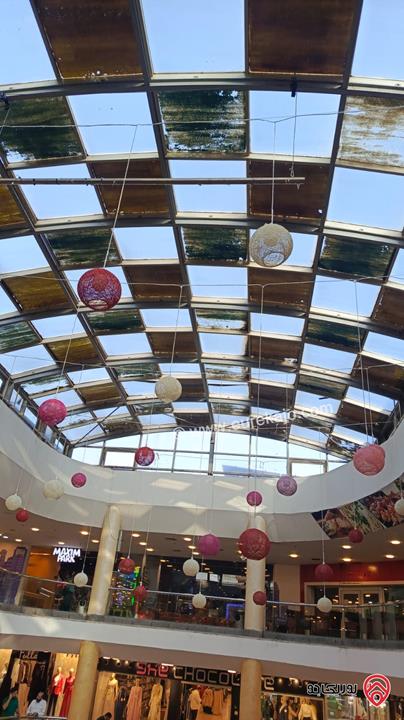 محل تجاري مساحة 50م الطابق الأرضي للبيع في عمان - جبل الحسين ماكسيم مول (تمليك)