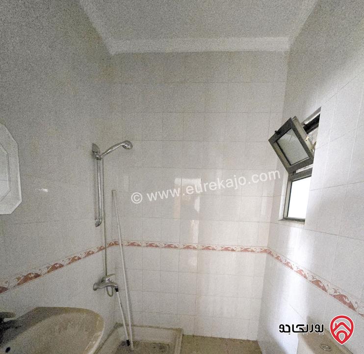 شقة مساحة 175م طابق ثاني للبيع بسعر مميز في عمان - الرابية