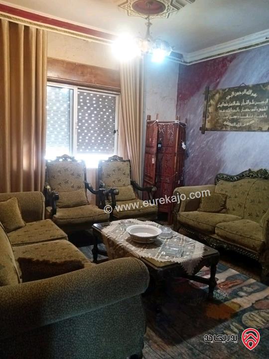 شقة مساحة 100م طابق ثاني للبيع في عمان - الذراع الغربي