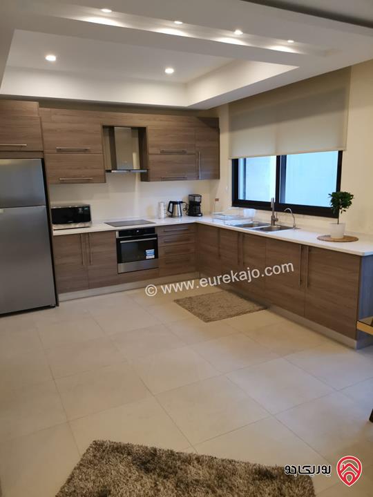 شقة مفروشة مساحة 102م داخلي و 70م خارجي للايجار في عمان - عبدون من المالك مباشرة