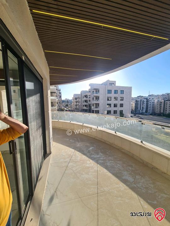 شقة طابق اول مساحة 248م للبيع في عمان - دير غبار - حجار النوابلسة